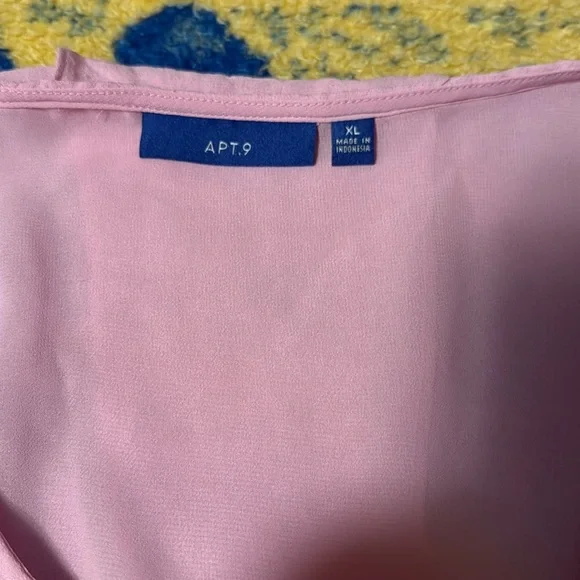 Apt. 9 Pink Asymmetrical Sleeveless Tank Top XL EUC - Picture 2 of 3